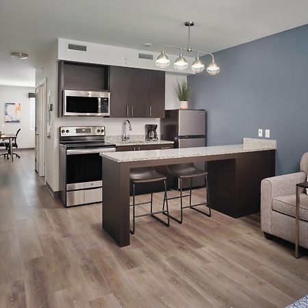 Stayapt Suites Waco Exterior foto